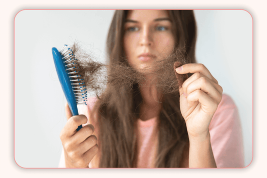 Quel est le lien entre les hormones et la perte de cheveux ?