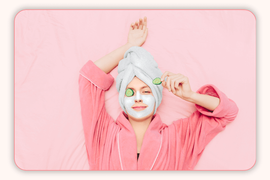Vieillir en Beauté : Les Soins Qui Illuminent Votre Peau