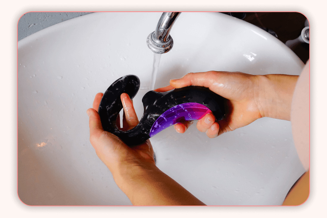 Guide Complet pour Nettoyer Correctement Vos Jouets Intimes